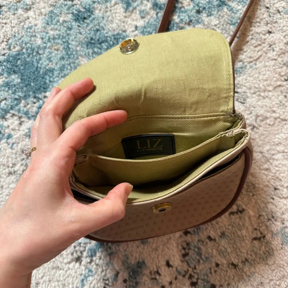 Vintage Liz Claiborne Crossbody - Picture 9 of 13